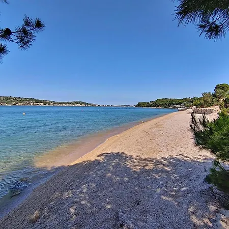 Olivia Green Camping Campsite 4*