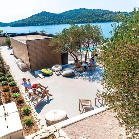 Olivia Green Camping 4* Tisno