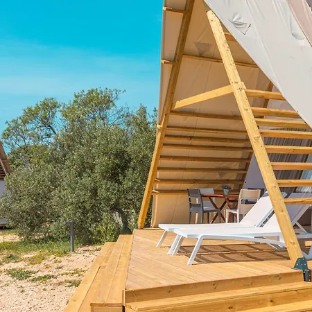 Olivia Camping Tisno