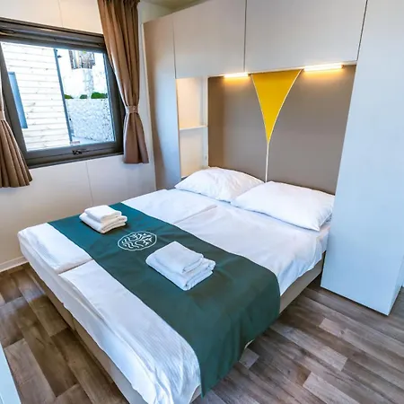 Olivia Green Camping Tisno
