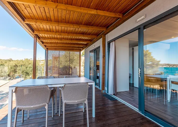 Kamp alanı Olivia Tisno