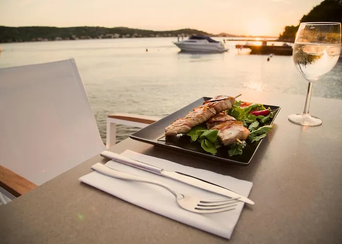 Olivia Campsite Tisno